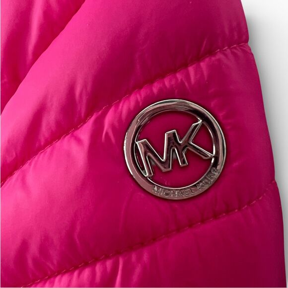 MICHAEL KORS Hot Pink Packable Puffer Jacket  Small - Picture 3 of 13